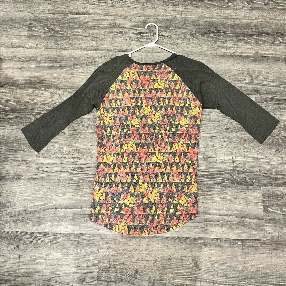 Lularoe Randy tee - size small - Picture 4 of 5